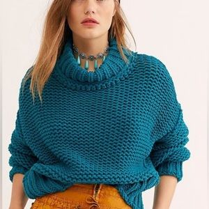 Free People teal chunky knit sweater